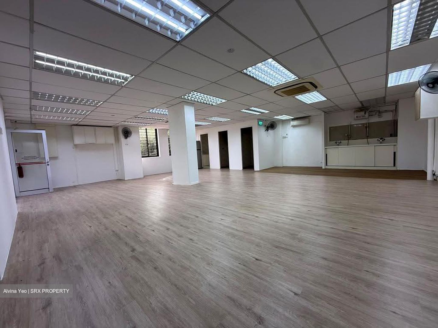 Cashew Park Condominium (D23), Retail #607530131